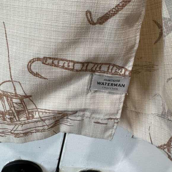 Quicksilver Waterman Men's Large Button Up Shirt Comfort Fit Boat Fishing Print - Picture 4 of 10